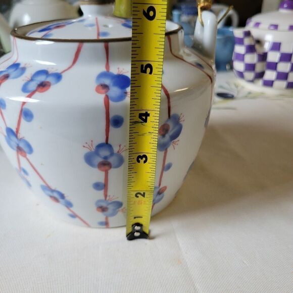 Vintage ceramic tea pot with bamboo style handle - Picture 7 of 8